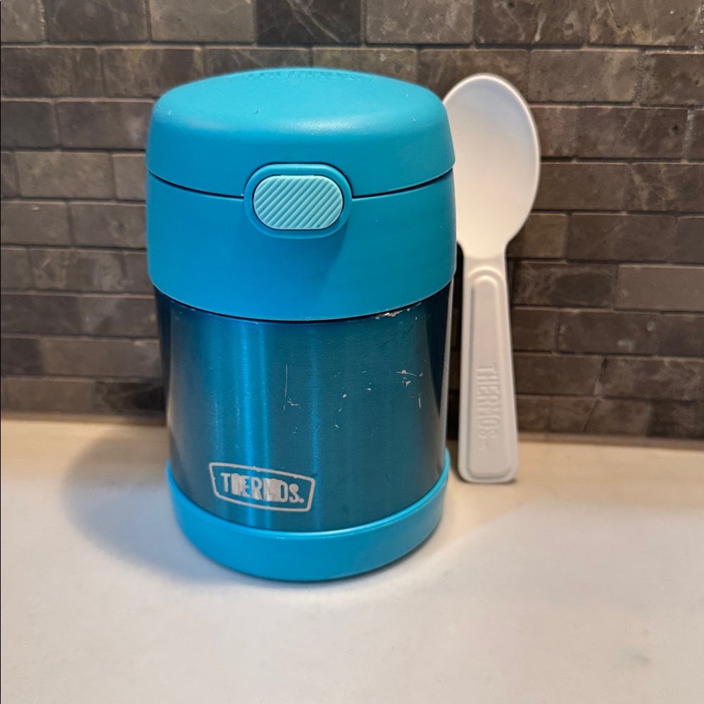 Thermos funtainer food jar with folding spoon